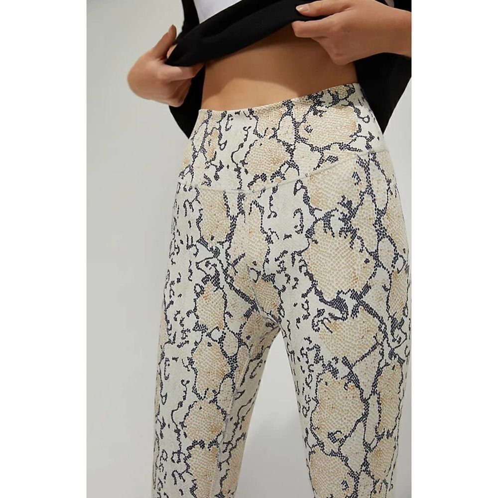 Anthropologie Revolve Allfenix White Python 7/8 L… - image 1